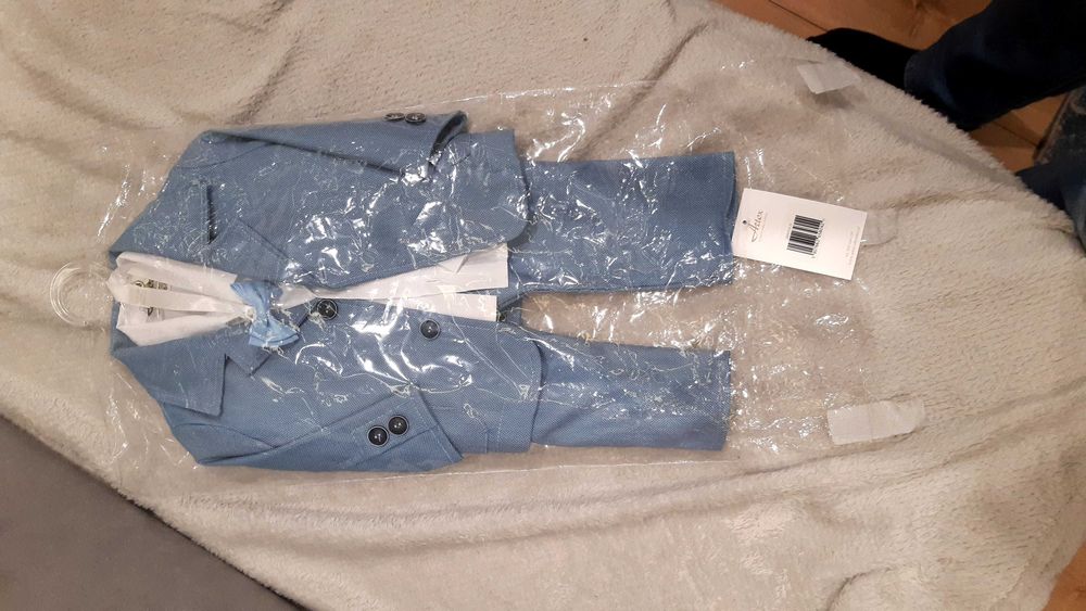 Garnitur niemowlęcy r.68 oraz koszula/muszka na chrzest,Nieużywany!