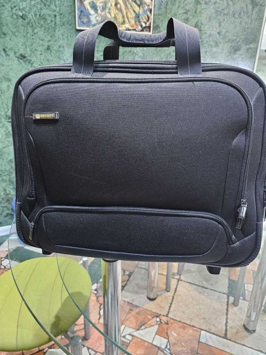 Профессиональный чемодан (Кейс Pilot Case) DELSEY Черный 20дюйм 2 отд.