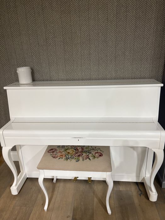 Stylowe pianino Sauter stan bardzo dobry