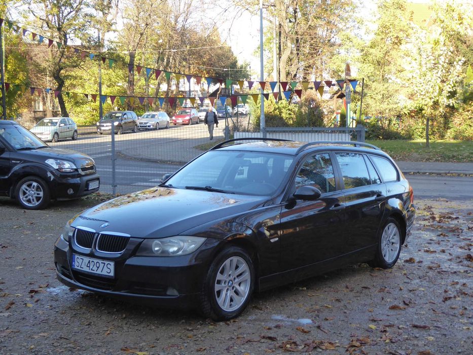 BMW E91 2.0 Benzyna, Grzane Fotele, Szyberdach, Navi, Bez Korozji