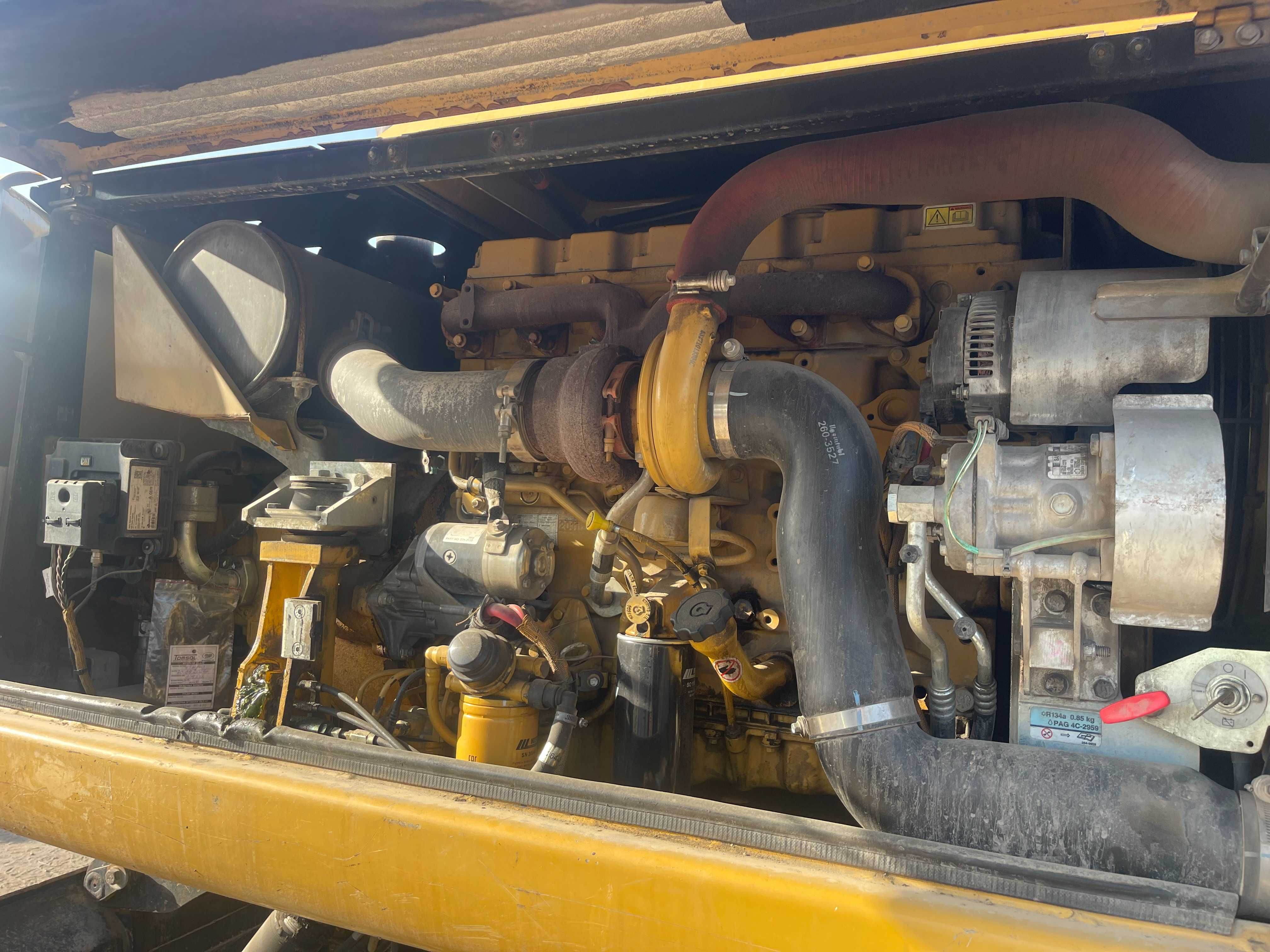 KOPARKA KOŁOWA CAT 316D rok prod. 2013