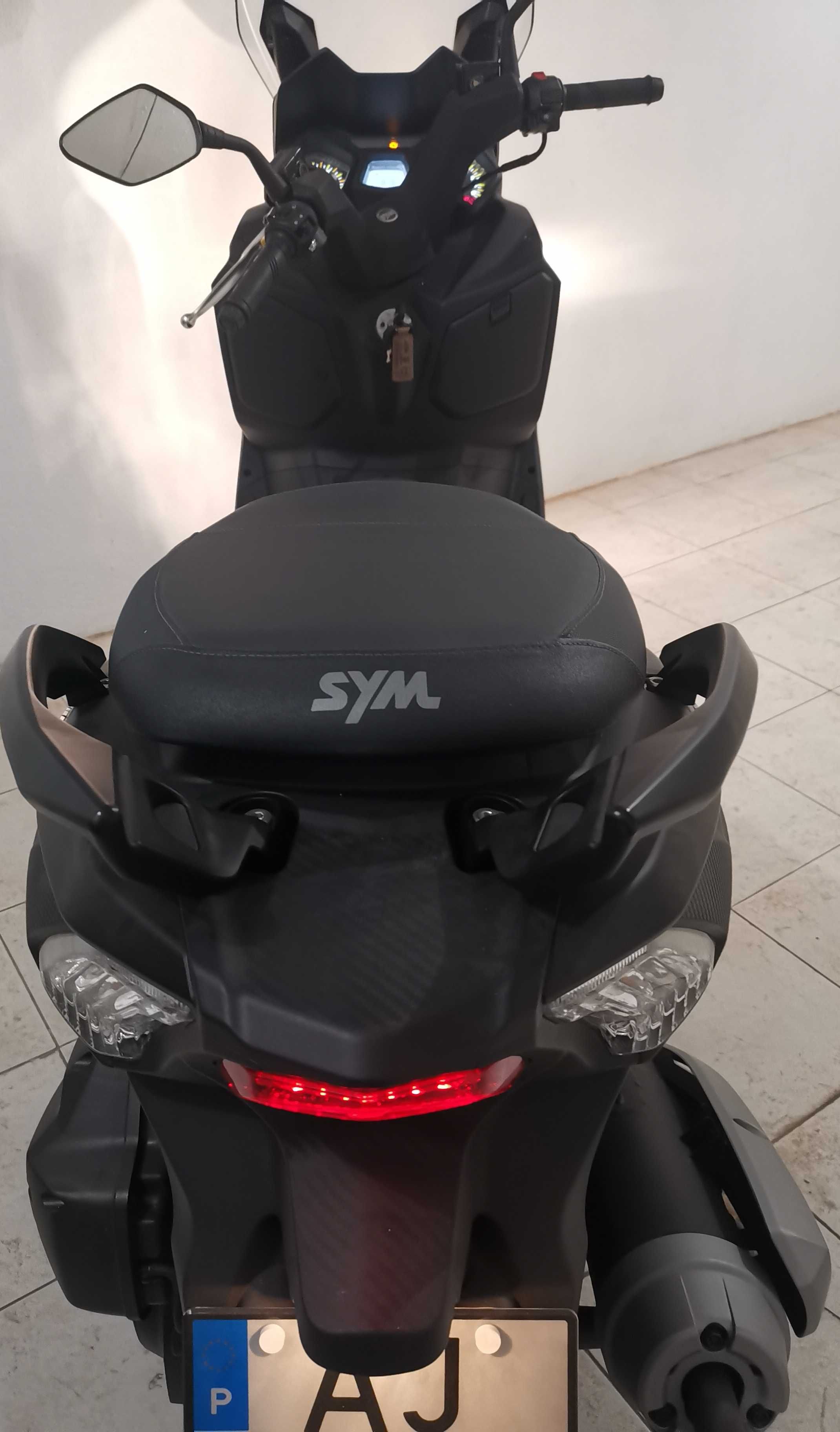 Vendo mota SYM JOYMAX Z 125