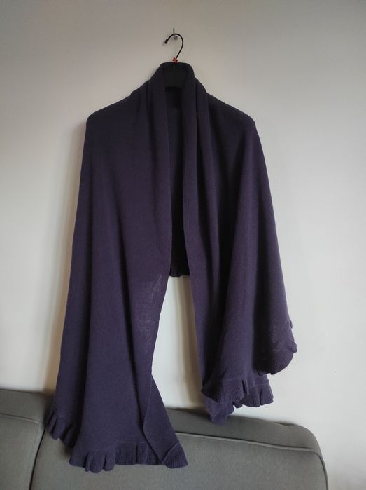 Ciepłe ponczo damskie