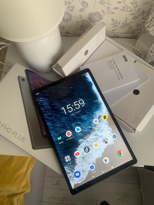 Планшет Lenovo M10 FHD Plus 4/128 4G LTE, 10,3 дюйма + чехол книжка