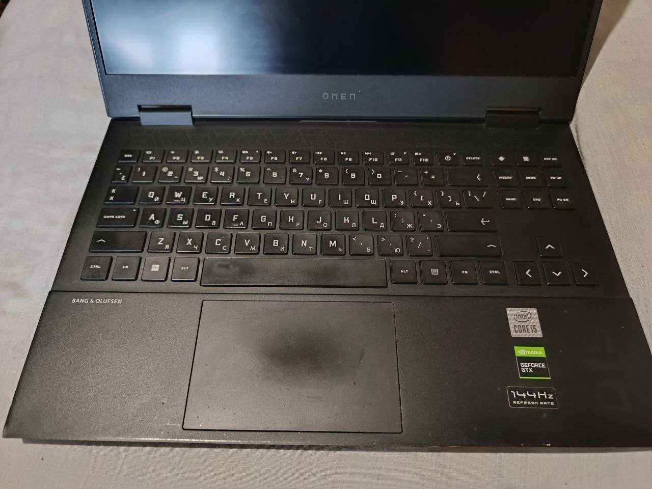 Ігровий ноутбук 15" OMEN 15 i5-10300H GTX 1660 Ti 6 ГБ 512ГБ