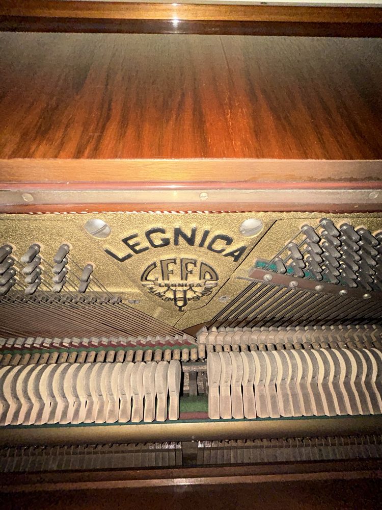 Sprzedam pianino Legnica