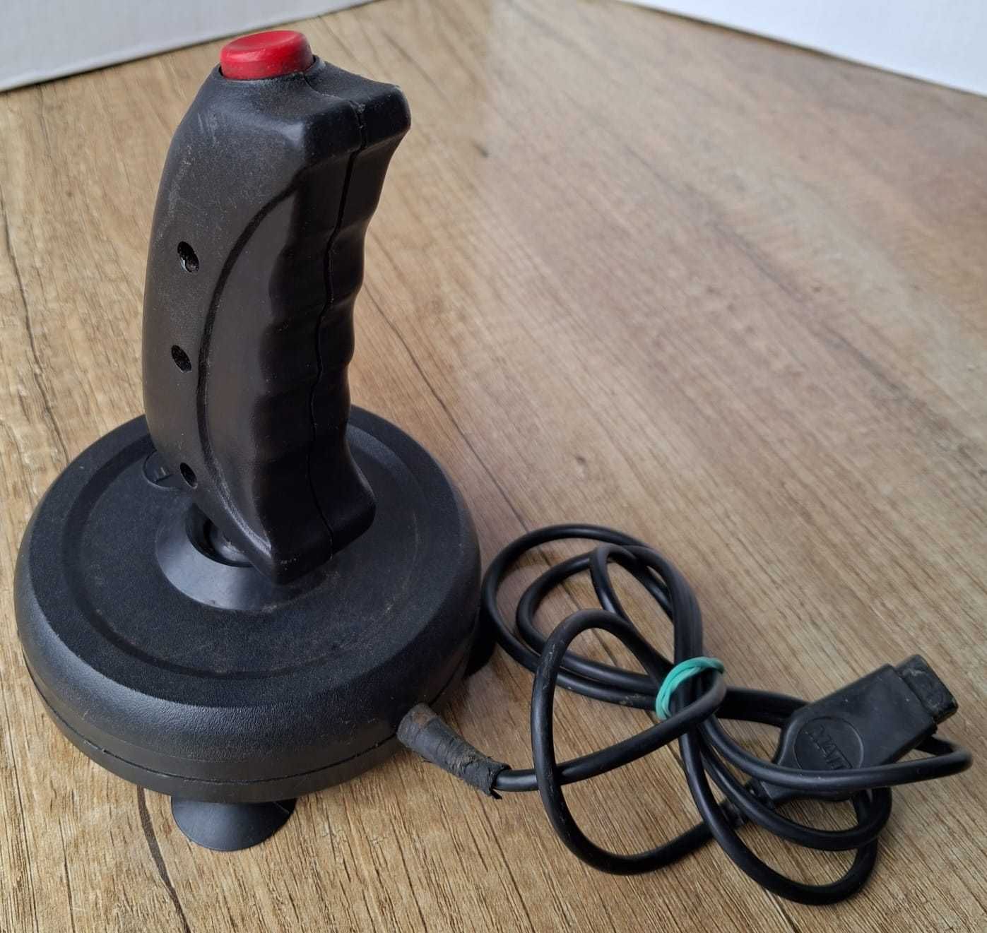 Joystick Matt Amiga Commodore Amiga Atari nr2 DO NAPRAWY