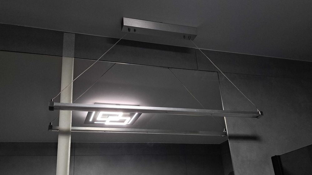 Wisząca lampa rozsuwana led. 2 punkty świetlne. Wysokość regulowana.
