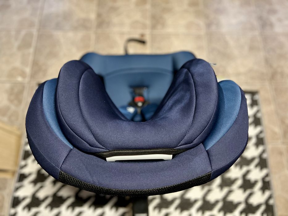 2 foteliki Joie Spin 360 dla bliźniat - 0-18 kg
