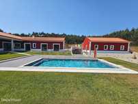 Moradia T4 com anexo e Piscina no Bombarral