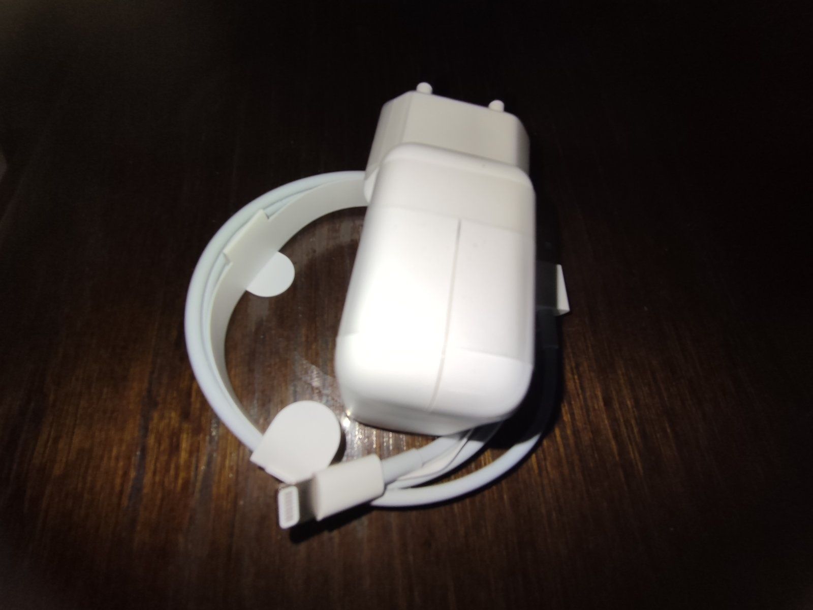 Adapter A1401 новий