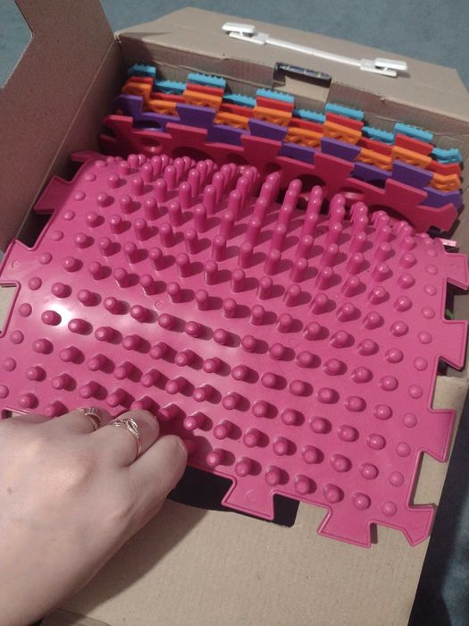 Килимок масажний,пазл 16 шт.