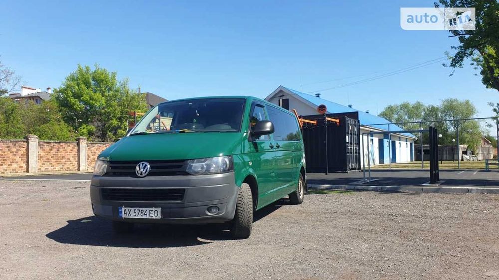 Продам VW T5 2011р. 345тис.км   2.0 TDI