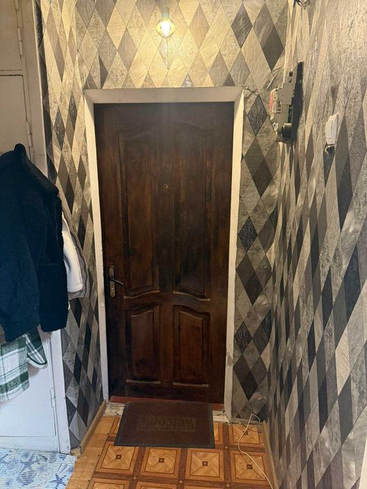 Продам квартиру  однокімнатну