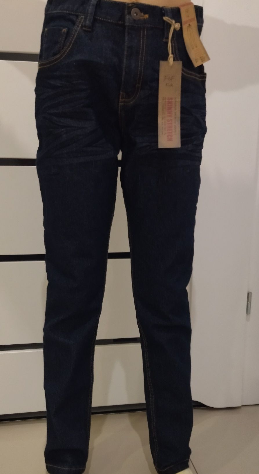 Spodnie jeansy NOWE 11-12lat 158