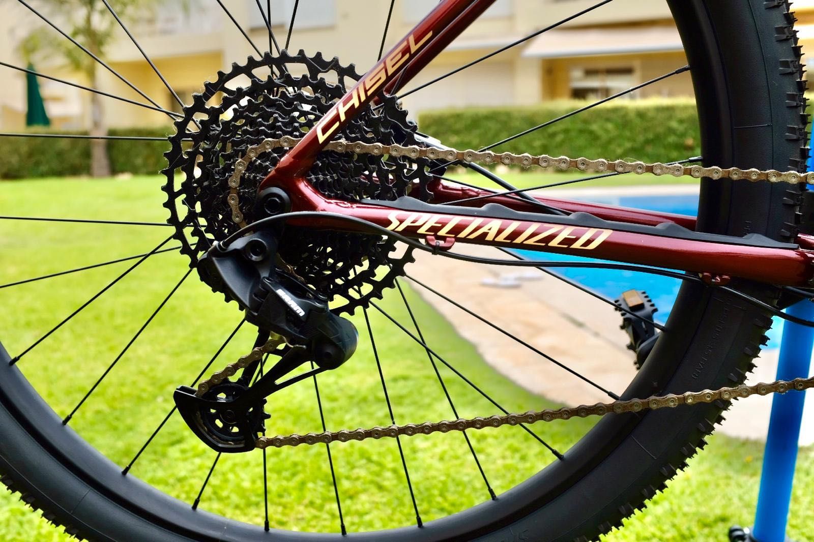 Bicicleta de BTT Specialized Chisel HT 29" Tamanho L (NOVO)