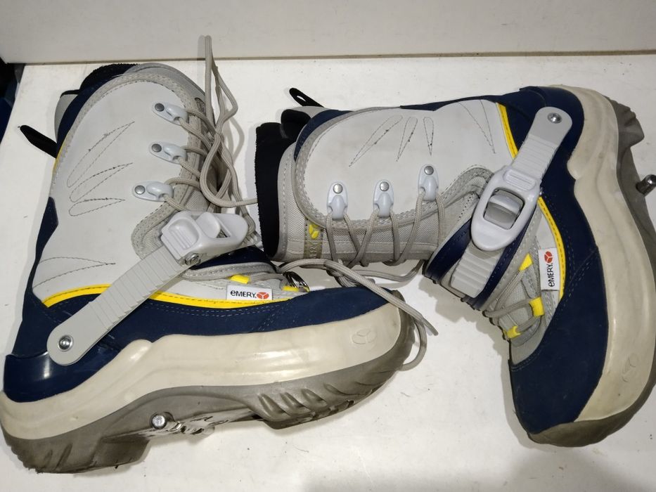 Buty snowboardowe agresywne EMERY rozmiar 40/41
