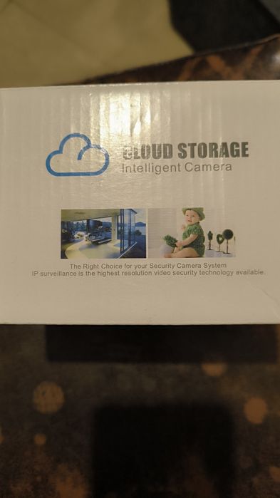 Câmera de vigilância nova na caixa