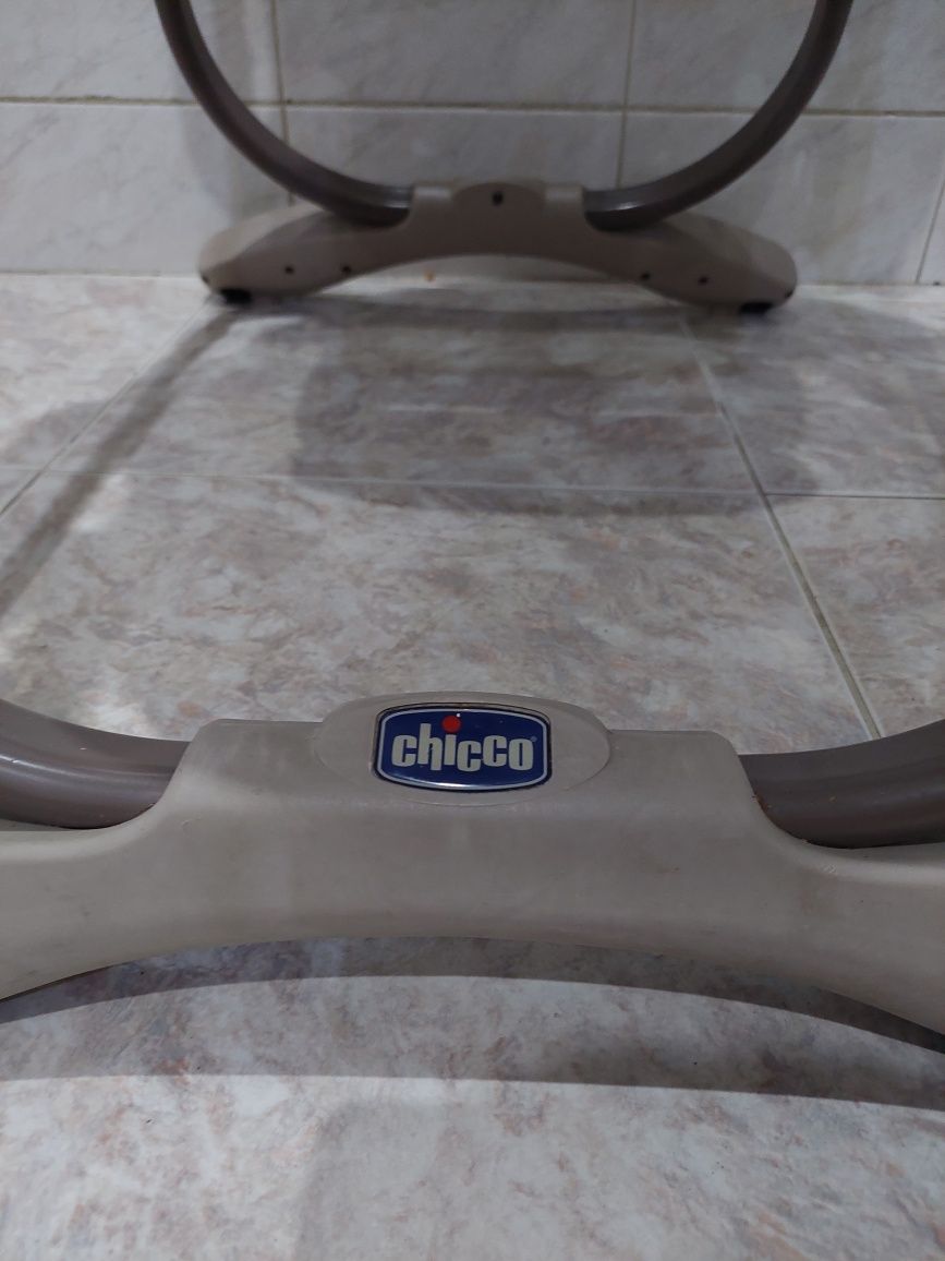 Espreguiçadeira / Cadeira de alimentação bebé Chicco
