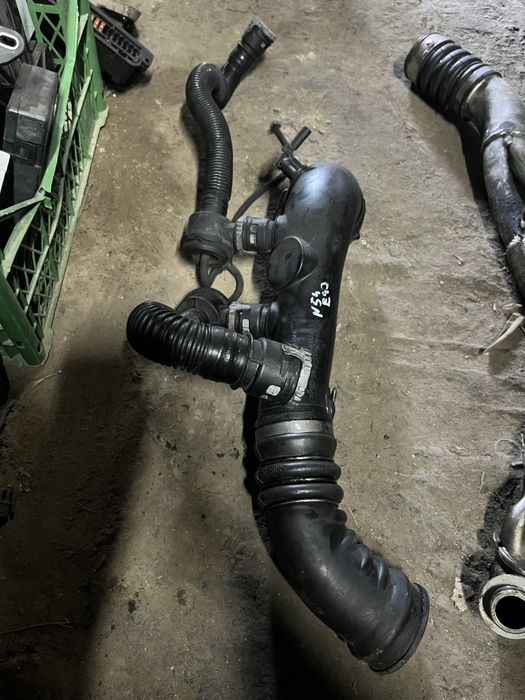 Waz rura przewod dolot dolotu bmw e90 e91 e92 e93 e88 e82 n54 3.0i