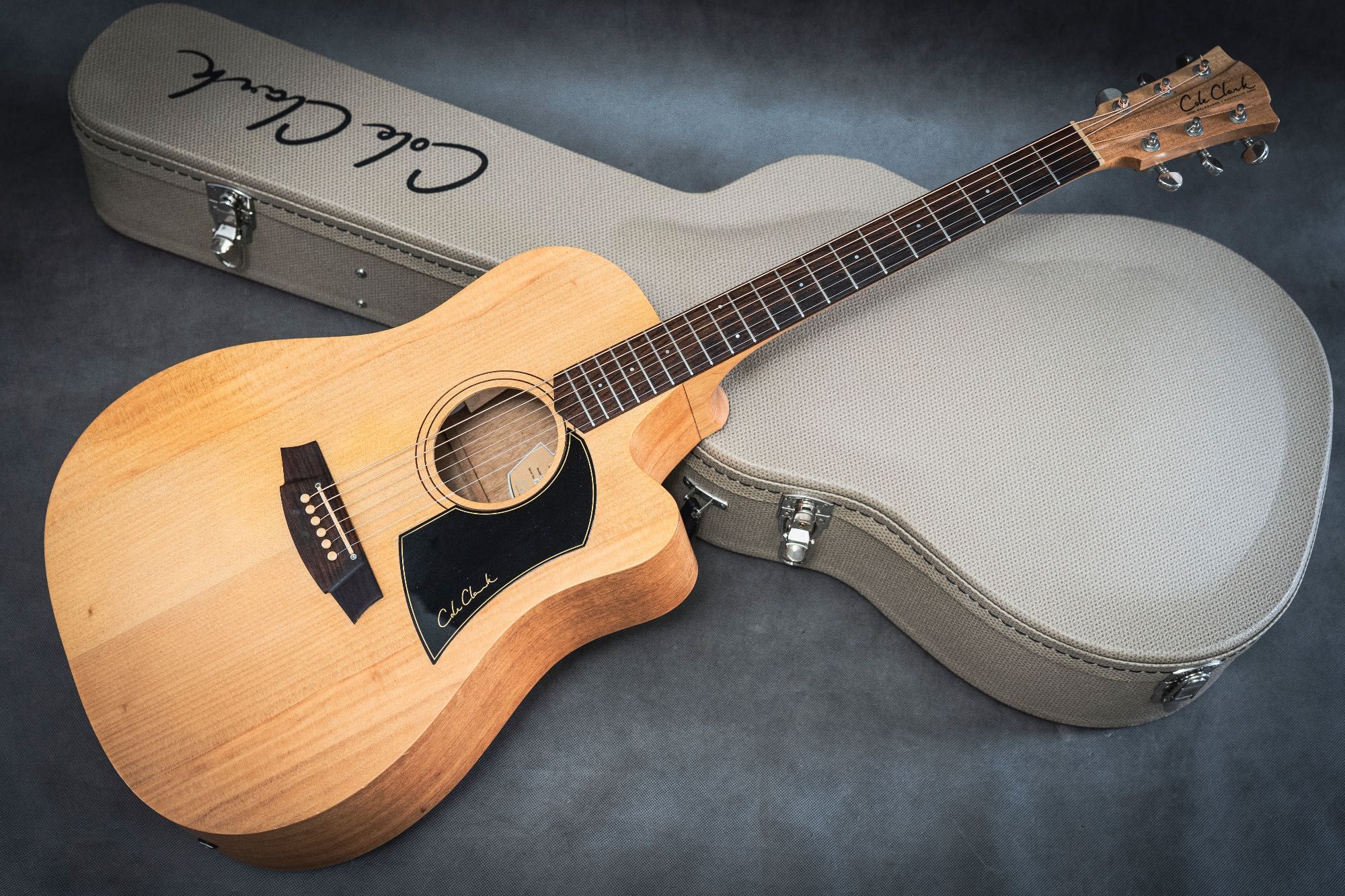 Cole Clark Fat Lady 1 EC Natural Bunya/Maple 2014