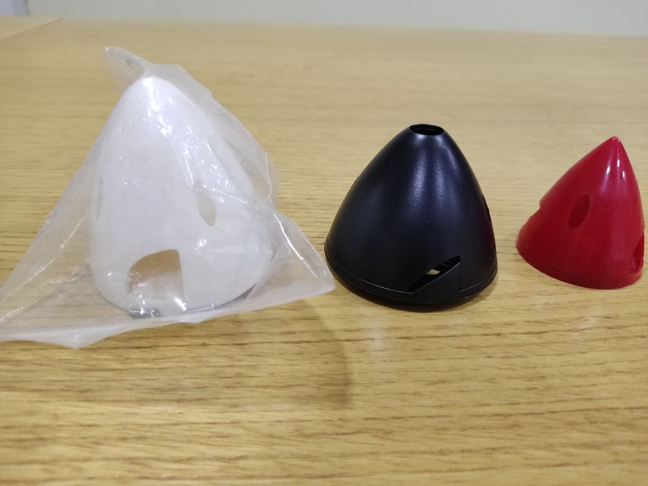 Vário material de aeromodelismo