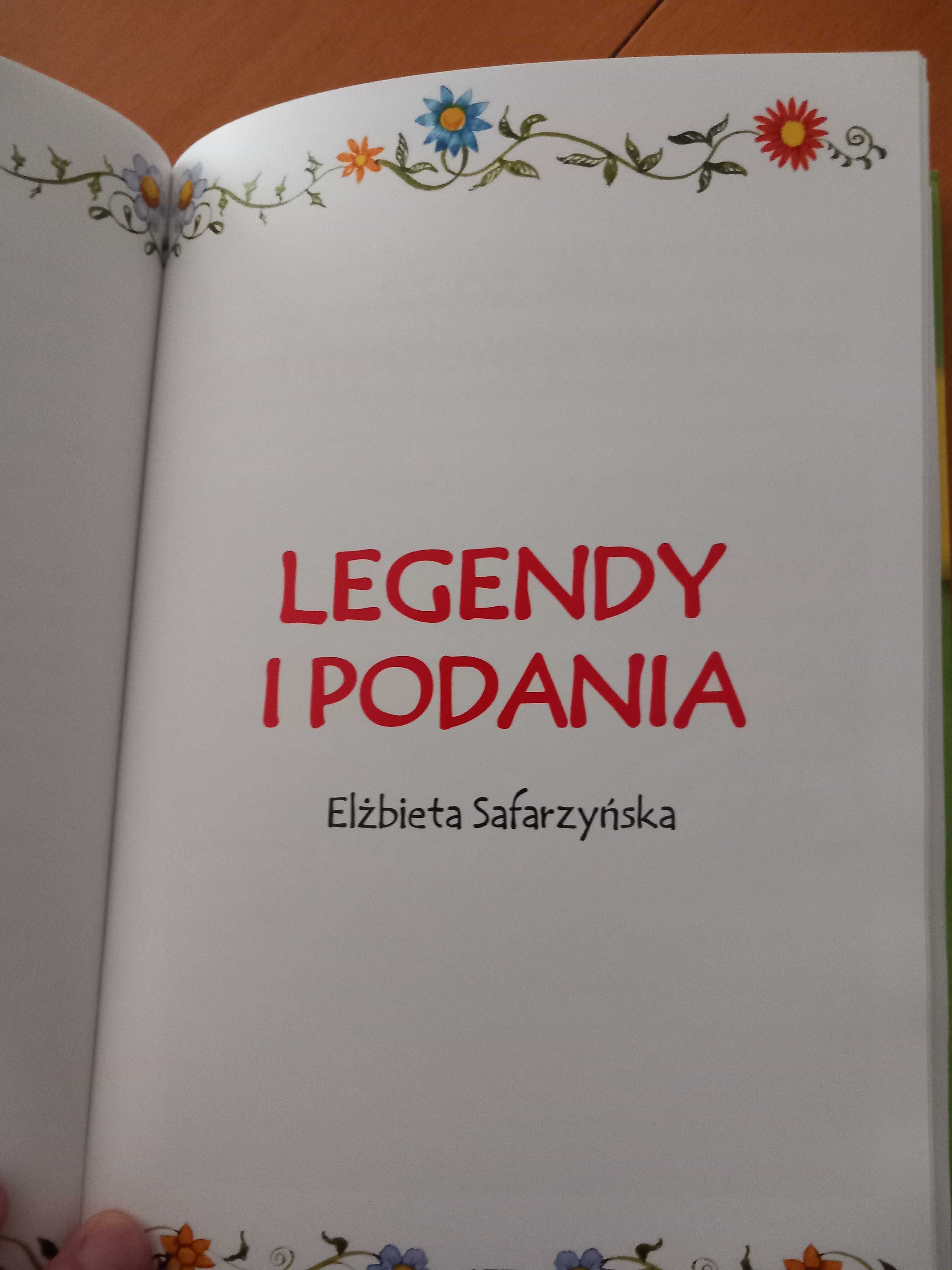 Książki. Piękna. Anna i Elsa. Bajki.