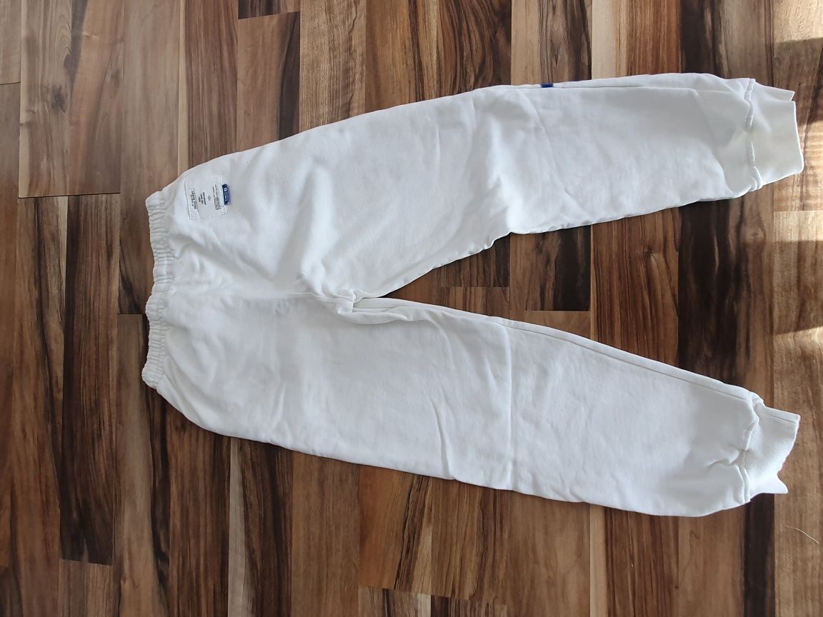 Białe spodnie dresowe Zara 134- 158 dla dziewczynki