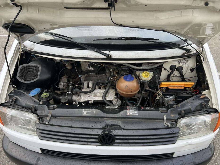 VW Transporter T4 2.5 бенз/газ ПАСАЖИР 2001 рік Довга база