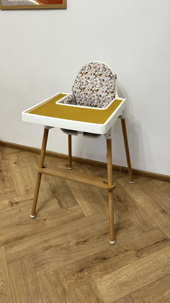 Krzesełko do karmienia Ikea z dodatkami