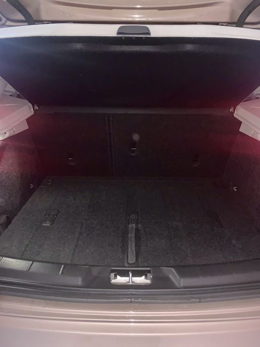 Volvo V40 T4  Cross Country Summum