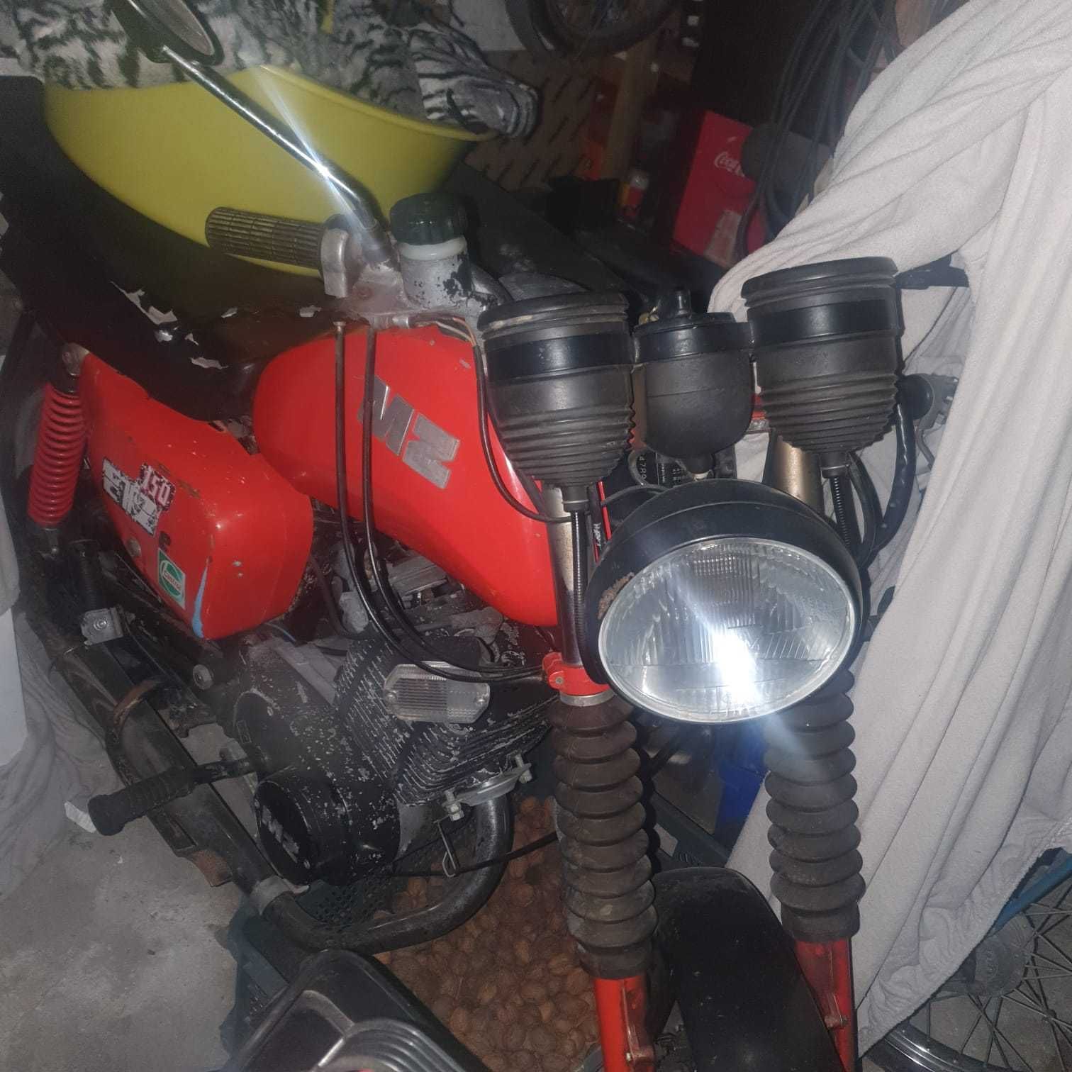 Skup starych motorów
