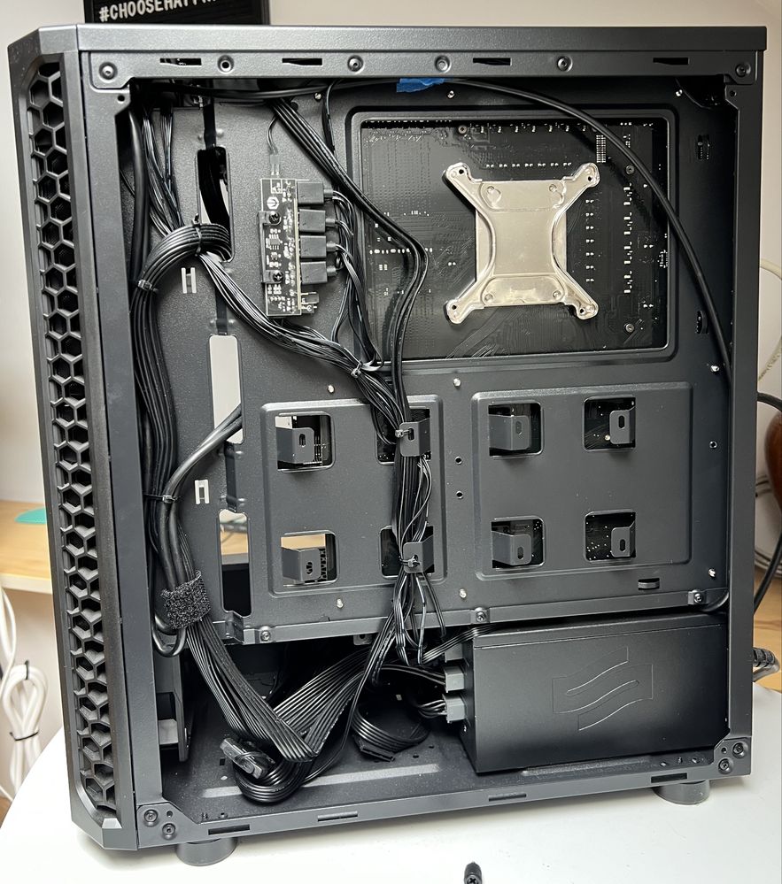 Mocny komputer do gier i pracy | i7-13700KF | RTX 3060 | DDR5 |1TB SSD