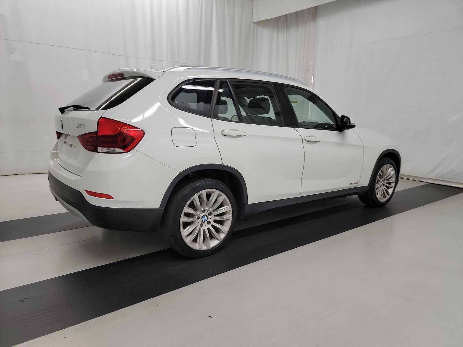 BMW X1 SDRIVE 28I 2015 року дизель