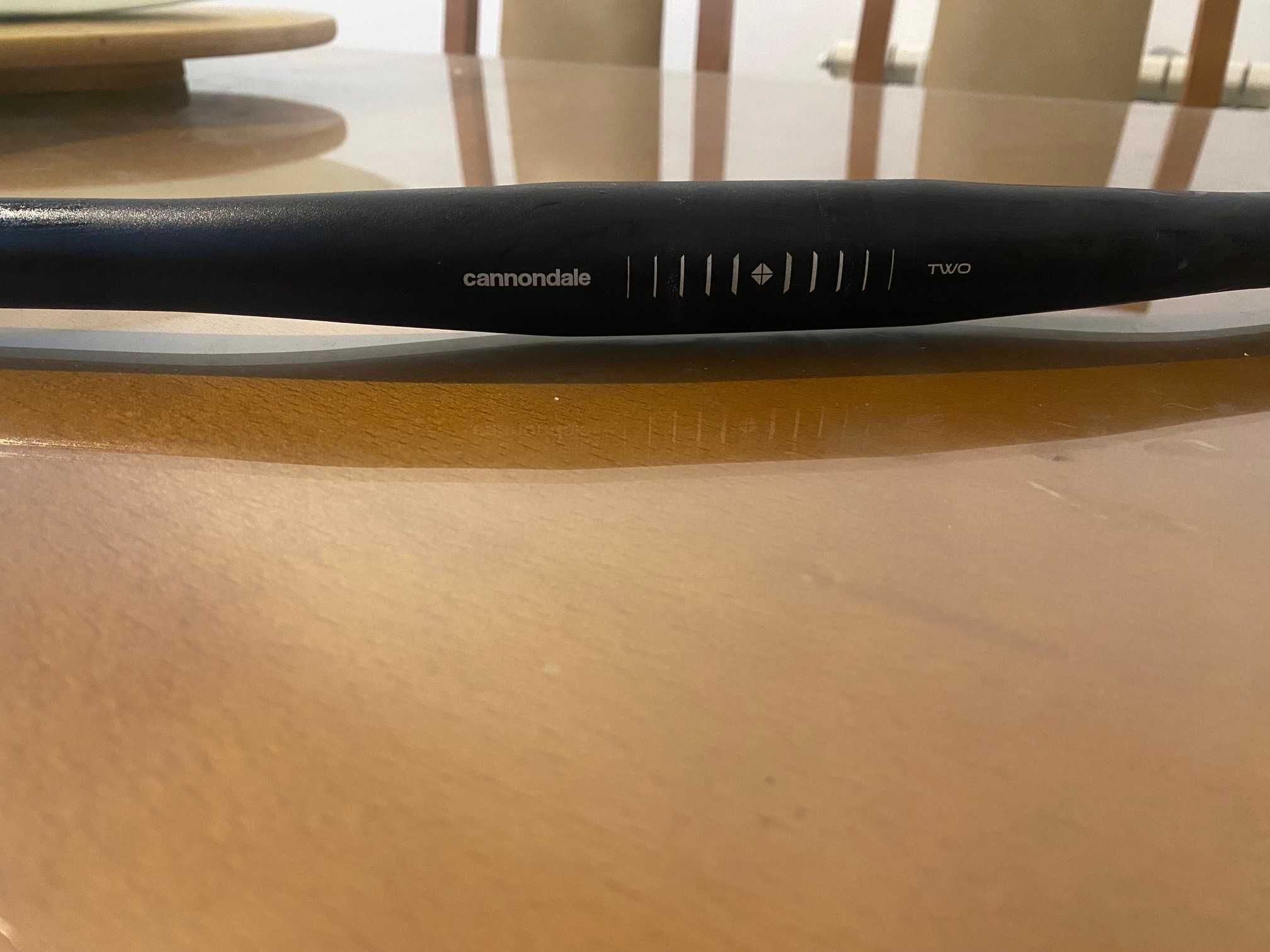Guiador Cannondale semi-novo, sem danos.