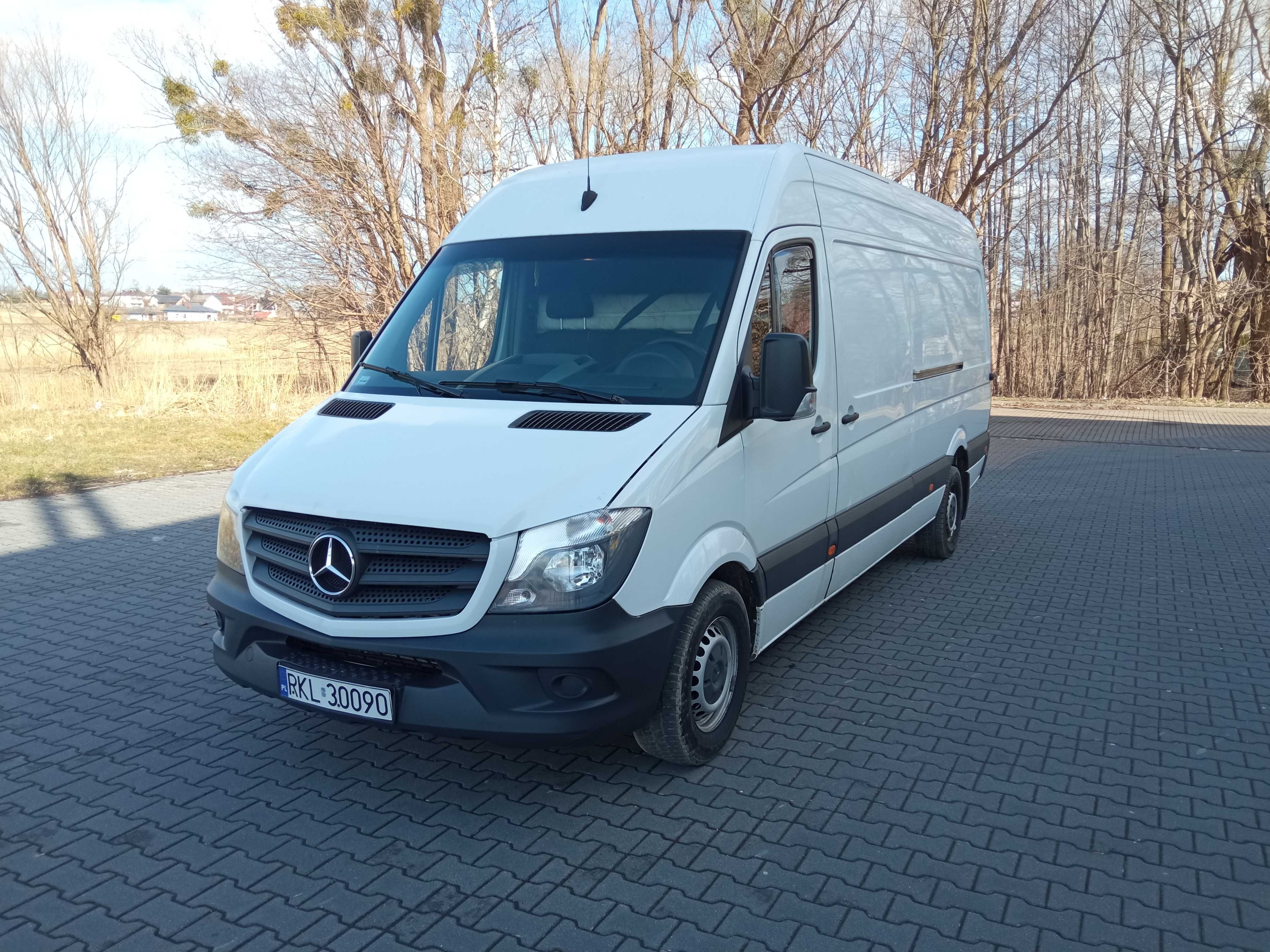 WYNAJEM Busa Wypożyczenie Mercedes Sprinter 906 Max 316 Sypialka