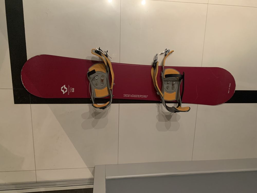 Snowboard; deska Rossignol 150 cm; but 26,5