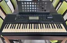 Yamaha Keyboard.