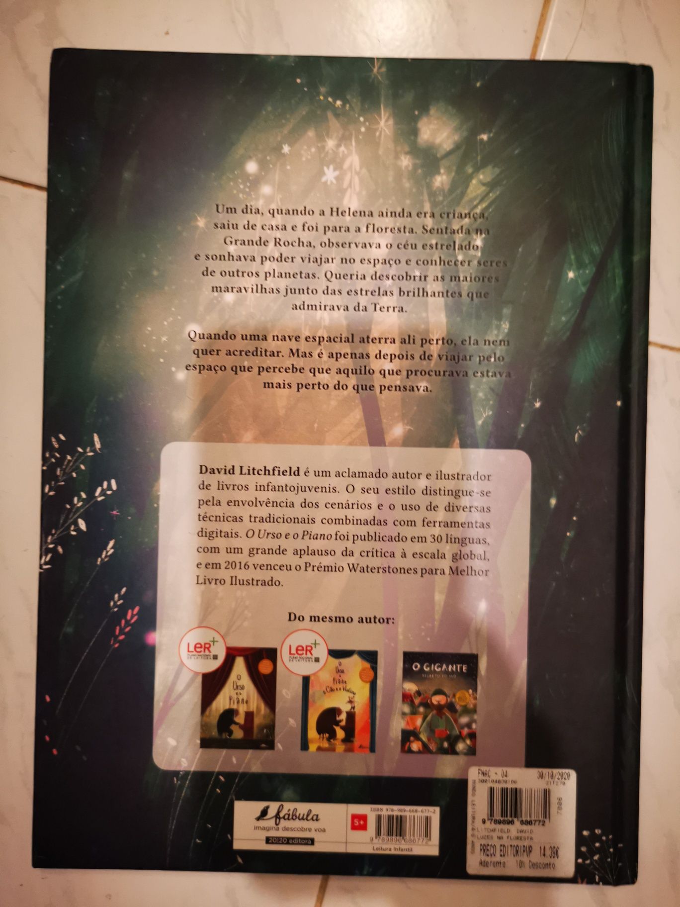 Livro Luzes na Floresta