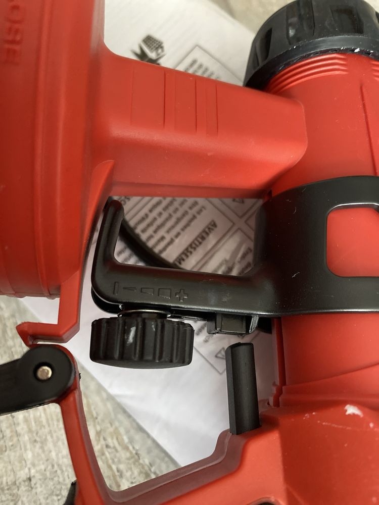 Pistolet do malowania ścian agregat malarski zastąpi wałek i pedzel