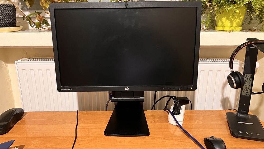 Monitor HP EliteDisplay E221C