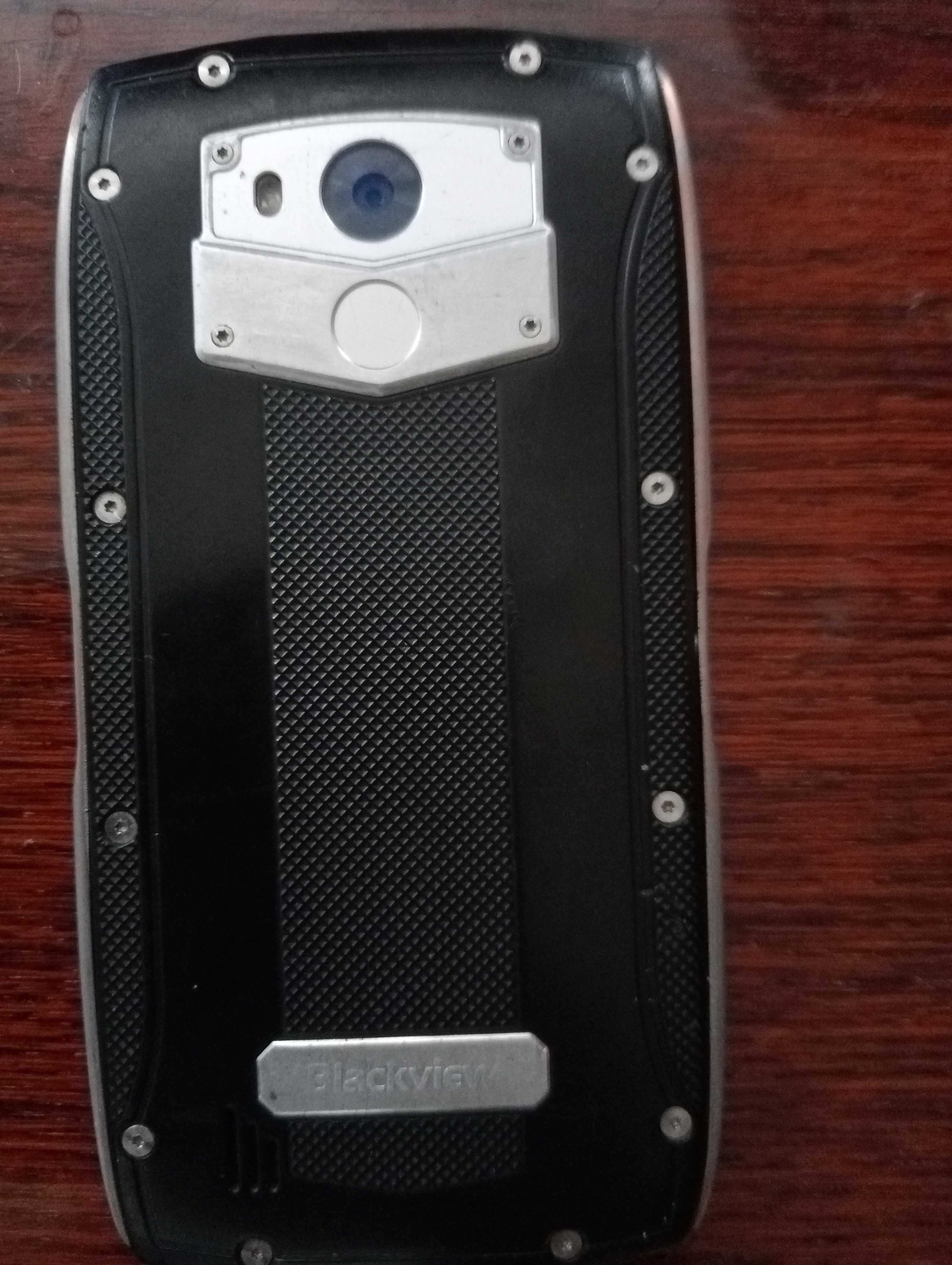Cмартфон Blackviev BV7000 PRO