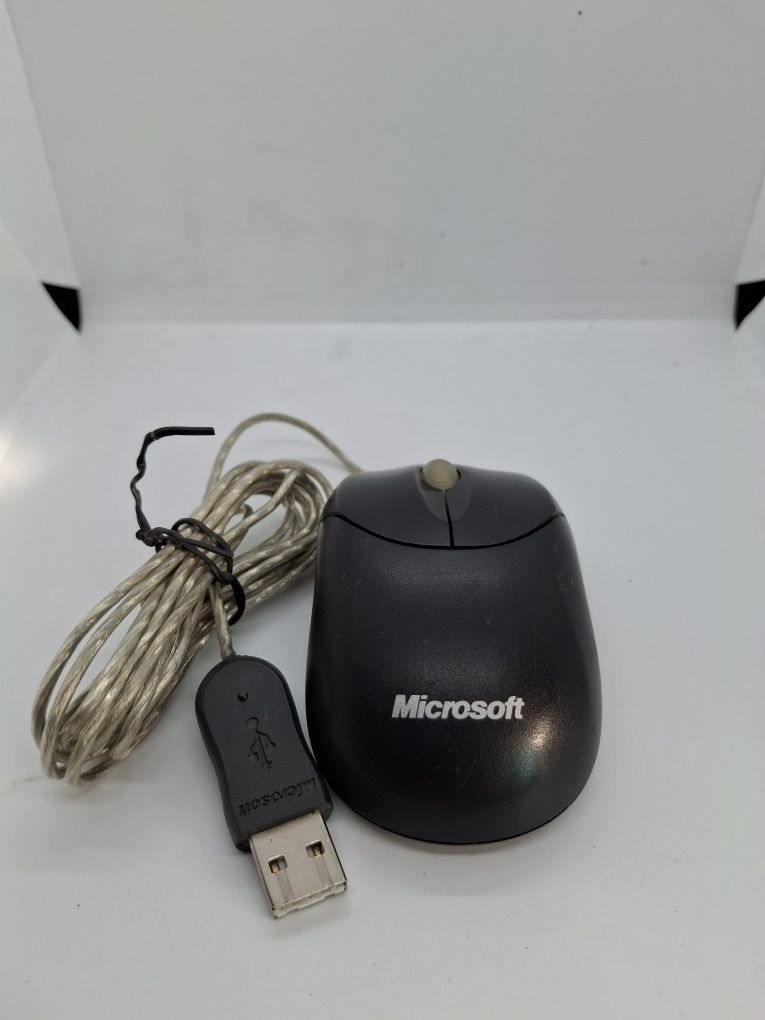 Rato Microsoft com cabo USB