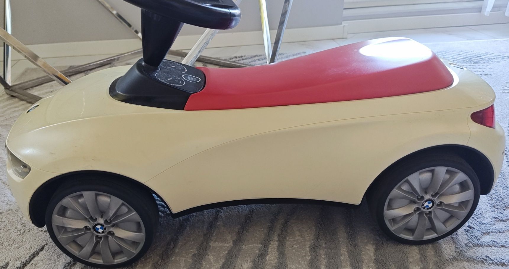 Jeździk na dzieci BMW
