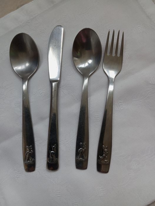 Conjunto de talheres de criança  em Inox extra