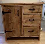 Meble w stylu rustykalnym lite drewno