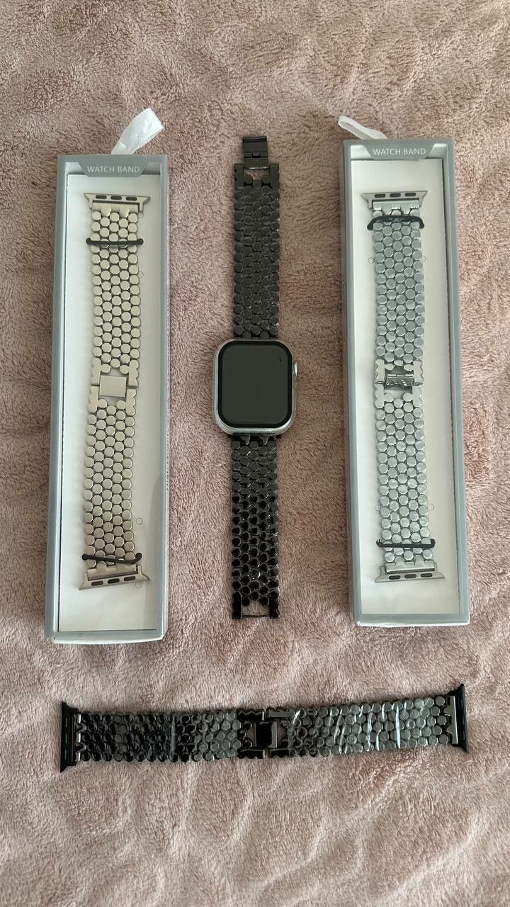 Продам ремешки на Apple Watch