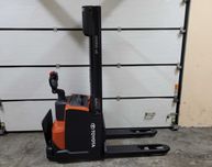 Штабелер Toyota BT SWE120