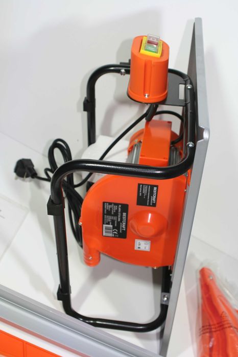 PILARKA STOŁOWA krajzega do cięcia drewna 1500W + tarcza 200 mm KD554