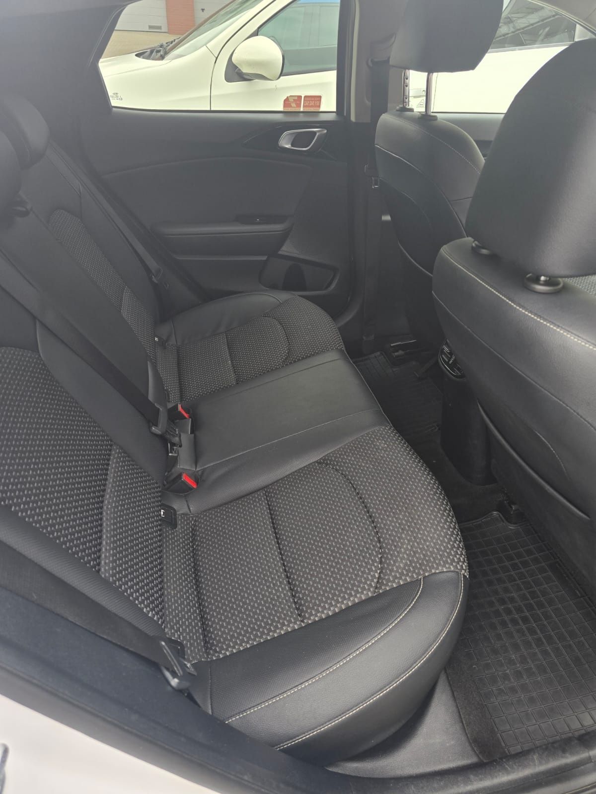 Sprzedam Kia Xceed 1.4 T-GDI 140KM 7DCT